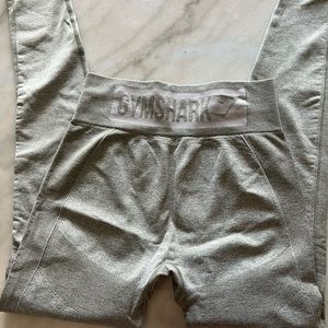 Green Gymshark leggings